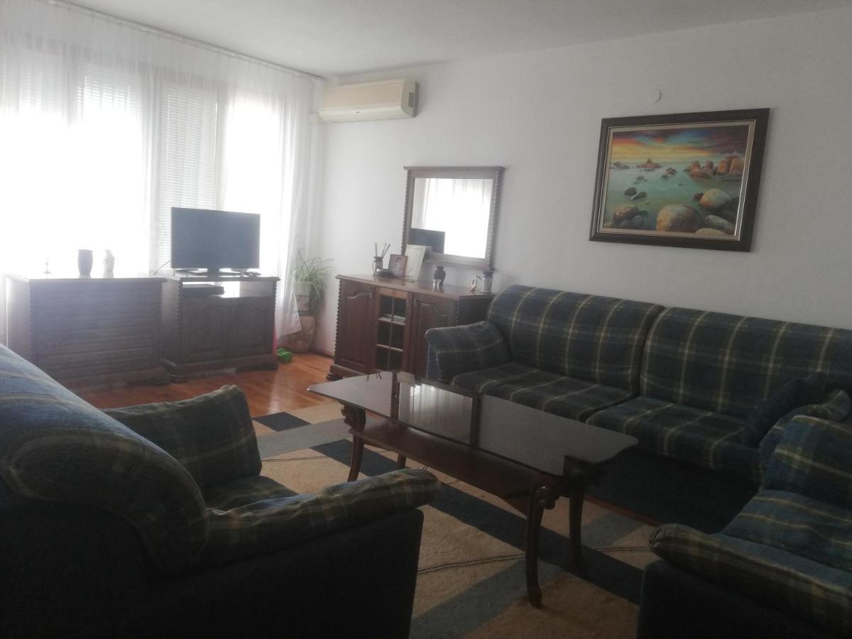Apartments Anita Pomorie Exterior photo