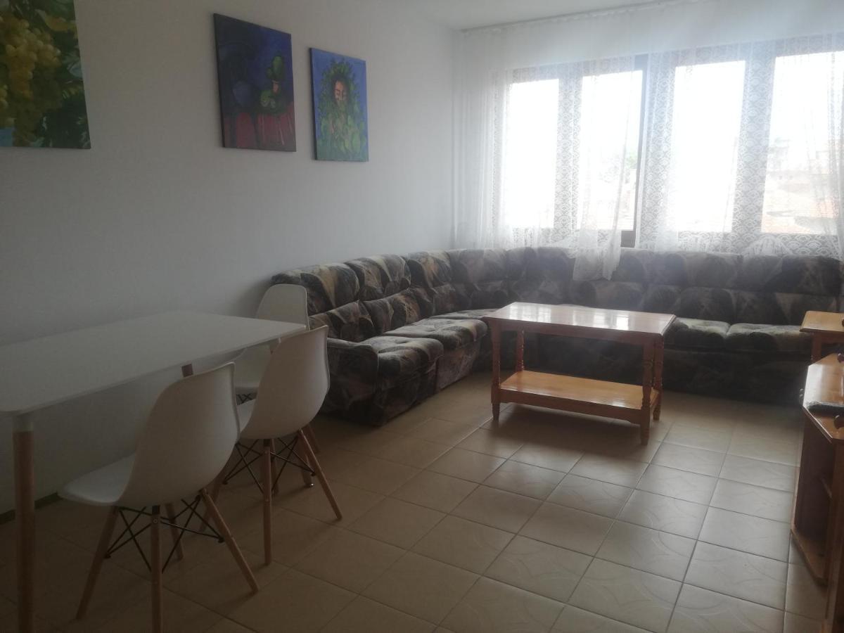 Apartments Anita Pomorie Exterior photo
